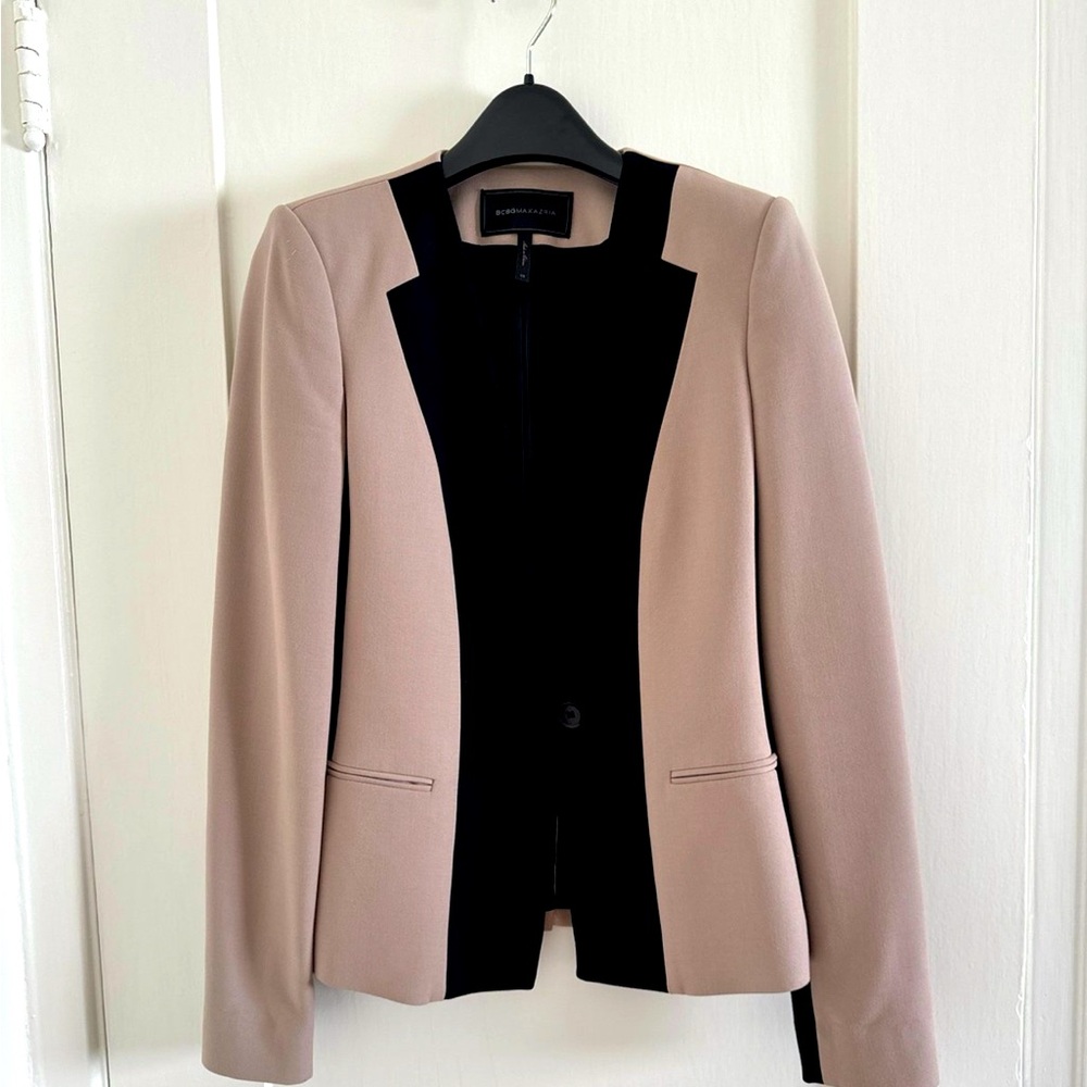 Bcbg two tone blazer